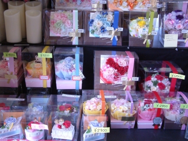 「フラワーショップ　楓」　（静岡県焼津市）の花屋店舗写真3